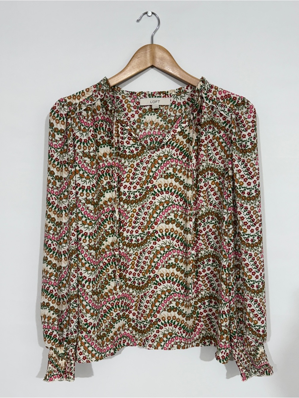 WSH112 {LOFT} White Pink Floral Long Sleeve Ruffle Tunic Blouse Shirt Top